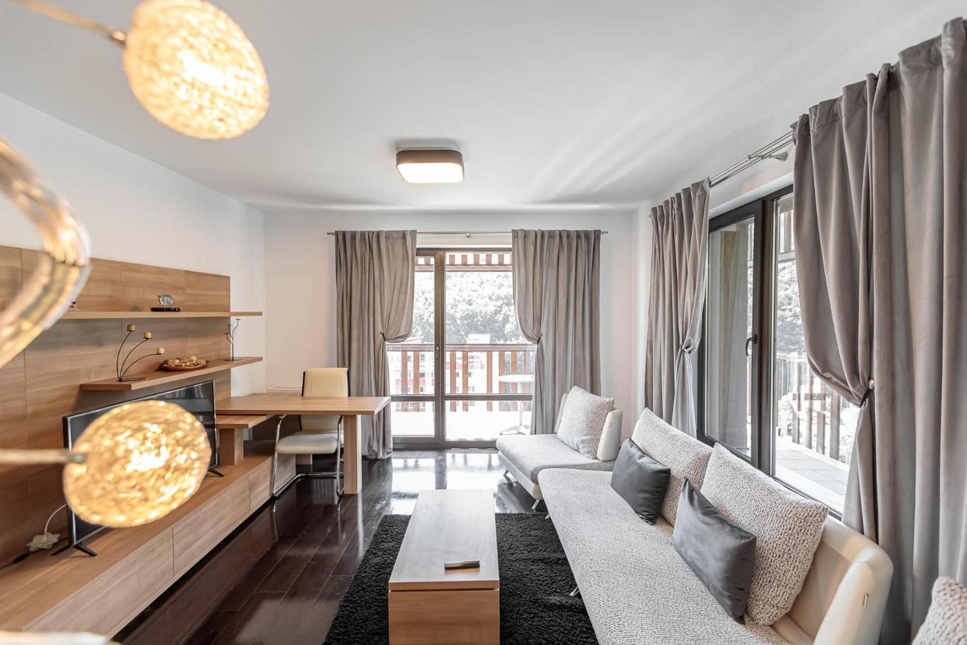 Tampa Gardens Apartments - Adults Only 브라쇼브 외부 사진